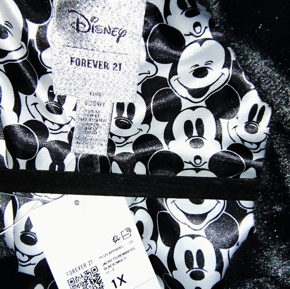 NWT Mickey Collection Jacket - Picture 3 of 5